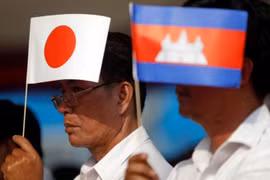 Japan provides Cambodia with over 200 million USD loan for COVID-19 relief