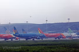 Storm Molave sees airports shut down in central region