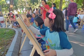 Hanoi int’l painting contest marks 1010th anniversary of Thang Long – Hanoi 