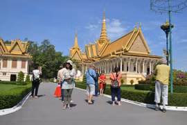 Cambodia to lose 3 billion USD in revenue from tourism sector