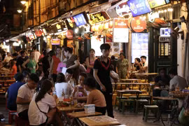 Hanoi to enhance COVID-19 prevention measures in public places