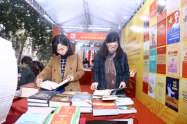 Hanoi book exhibition marks Party’s 90th anniversary