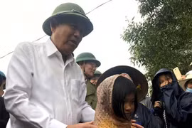 More support sent to flood-affected people in central region
