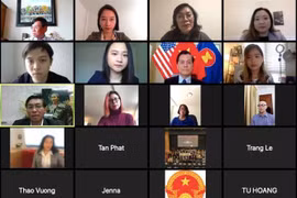 Citizen protection online discussion in US against COVID-19 