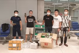 Vietnamese stuck at Thai airport get help