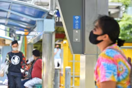 Thailand records first COVID-19 case outside quarantine areas
