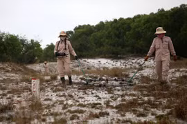 Vietnam-US ties tackling UXO in Quang Tri