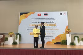Book on President Ho Chi Minh launched in Thailand