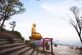 Sacred Yen Tu Mountain