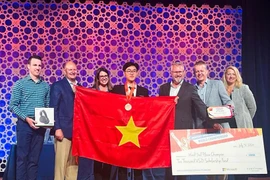 Nguyen Minh Duong from the Hanoi University of Science and Technology wins bronze medal in the category of Microsoft Word 365 Apps at the MOSWC 2024 (Photo: VietnamPlus)