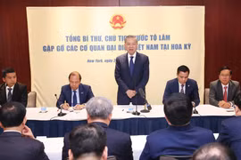 Party General Secretary and State President To Lam speaking at the meeting (Photo: VNA)
