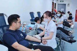 People donate their blood (Photo: VNA)