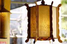 Hue preserves quintessence of Vietnamese traditional crafts