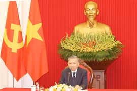 Party General Secretary and State President To Lam holds telephone talks with President of the Republic of Korea (RoK) Yoon Suk Yeol on September 3 (Photo: VNA)