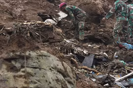Indonesia: Landslide causes at least 15 deaths