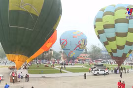 Tuyen Quang to host 3rd Int’l Hot-air Balloon Festival