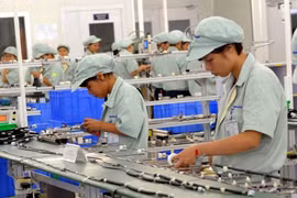 Ha Nam works to remove labour difficulties for FDI businesses 