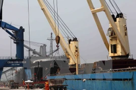 Nghe An wants businesses’ stronger role in seaport development