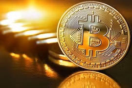 Experts worry over e-money’s red-hot growth