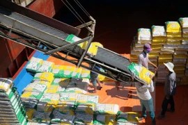 Import-export revenue hit nearly 38 billion USD in October