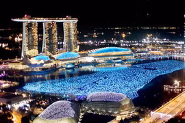 Singapore’s exports unexpectedly fall 