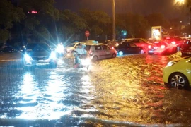 Flood risks at 18 spots in Hanoi