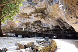 Hang Pagoda attracts visitors to Ly Son Island