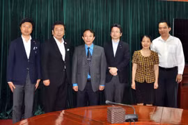 Japan’s Democratic Party talks labour with Vietnam confederation