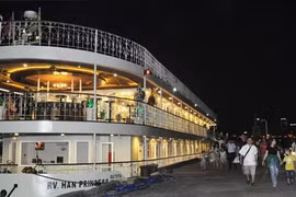 Central city launches five-star river cruise