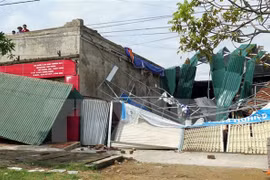 Typhoon Doksuri wreaks havoc in central areas