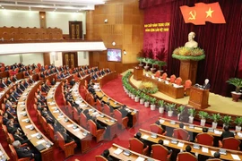 Party Central Committee’s 5th meeting issues three resolutions on economy