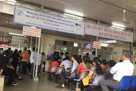 Higher hospital fees hit patients without insurance