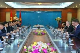Vietnam calls for US cooperation in building smart cities