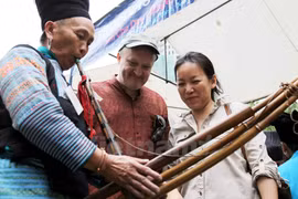 Khen festival comes to Sapa