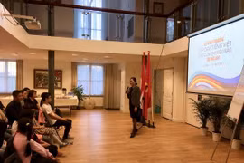 Vietnamese language course opens in the Netherlands