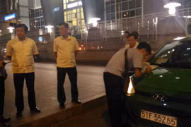 HCM City resumes pavement clearing campaign