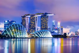 Singapore’s economy grows over 1 percent in 2016