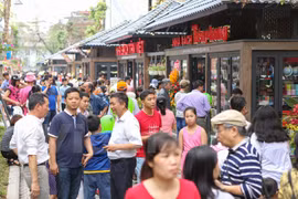 Hanoi launches first book street