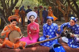 Southern folk music festival held