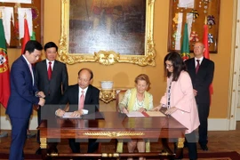 Vietnam, Portugal discuss ways to enhance relations