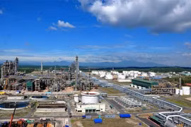 Thanh Hoa, Japan discuss progress of Nghi Son refinery project