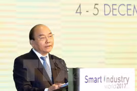 PM attends int’l exhibition on Smart Industry World 2017