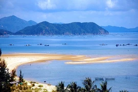 Central Ha Tinh province looks to tap sea tourism potential
