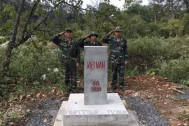 Dak Nong fulfils border marker planting task in 2017