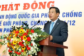 Hanoi campaign responds to national month against HIV/AIDS 