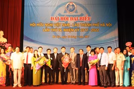 Vietnam-Laos Friendship Association of Hanoi holds fourth congress
