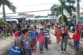 Deputy PM inspects Soc Trang, Bac Lieu’s preparedness for Typhoon Tembin