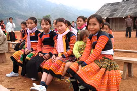 Ethnic minority people get support
