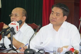 Hanoi leader holds dialogue with Dong Tam commune’s residents