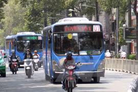 Ho Chi Minh City works to extend CNG bus routes 